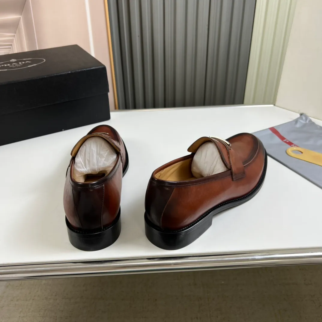 Men's shoes 💰520💰 Prada.PRADA men's business casual leather shoes, 1:1 shipment ⬆️Luxurious and noble 👞All imported original brand leather materials, just to create a more comfortable wearing experience, upper: original cowhide ➕Imported full cow lining, original outsole ✔️36-45 (45 non-returnable)